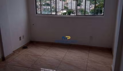 Apartamento com 2 dormitórios à venda, 60 m² por R$ 160.000,00 - Porto Novo - São Gonçalo/RJ