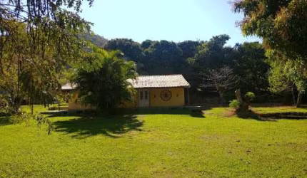 Chácara com 3 dormitórios à venda, 3360 m² por R$ 1.000.000,00 - Cajueiros (Itaipuaçu) - Maricá/RJ