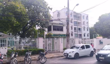 Apartamento com 3 dormitórios à venda, 71 m² por R$ 380.000,00 - Horto - Teresina/PI
