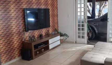Casa ampla na Lagoinha