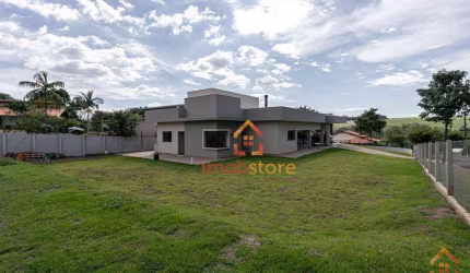 Conforto e Exclusividade: Casa com 3 Dormitórios no Cond. Estância Cabral para locação  - 250 m² por R$ 8.500/mês