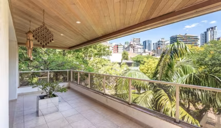 Apartamento com 3 quartos à venda na Rua Armando Pereira Câmara, 111, Petrópolis, Porto Alegre por R$ 3.200.000