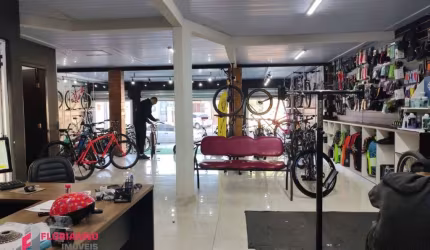 Salão comercial  150 m², à venda por R$ 580.000 Cruzeiro - São José dos Pinhais/PR