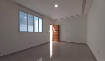 Casa Sobreposta Térrea com 03 Suítes  na Ponta da Praia em Santos