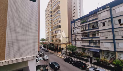 Apartamento de frente, 1 por andar com 4 suites e a 100 metros da praia