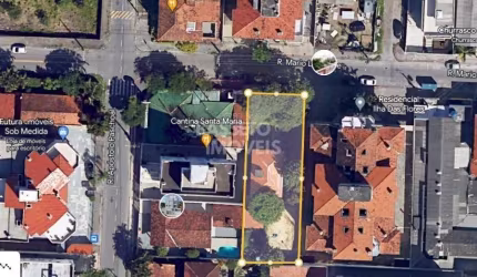 Terreno à venda na Rua Mário Lacombe, 646, Canasvieiras, Florianópolis por R$ 3.500.000