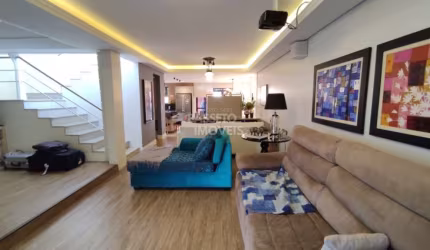 Casa com 4 quartos à venda na Rua Belizário Berto da Silveira, 297, Saco dos Limões, Florianópolis por R$ 1.650.000