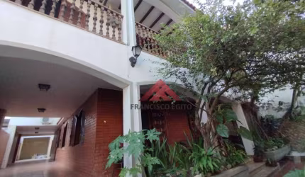 Casa com 7 quartos à venda, 485 m² por R$ 4.300.000 - Santa Rosa - Niterói/RJ
