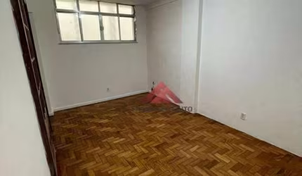 Apartamento com 2 dormitórios à venda, 55 m² por R$ 230.000,00 - Centro - Niterói/RJ