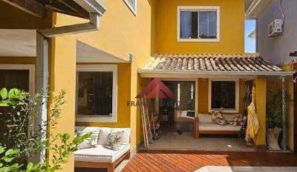 Casa com 3 dormitórios à venda, 180 m² por R$ 745.000,00 - Itaipu - Niterói/RJ