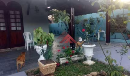 Casa com 3 dormitórios à venda, 145 m² por R$ 600.000,00 - Itaipu - Niterói/RJ