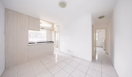 Apartamento com 2 quartos à venda na Rua Lourenço Grabowski, 51, Thomaz Coelho, Araucária, 49 m2 por R$ 190.000