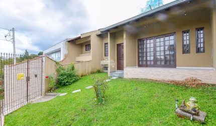 Casa com 3 quartos à venda na Rua Uberlândia, 84, Abranches, Curitiba, 215 m2 por R$ 750.000