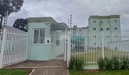 Apartamento com 2 quartos à venda na Rua André Nadolny, 295, Campo Pequeno, Colombo, 46 m2 por R$ 219.000