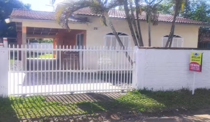 Casa com 4 quartos à venda na RUA ORMINDO BAPTISTA DA SILVA, 29, Itapema do Norte, Itapoá, 144 m2 por R$ 590.000