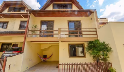 Casa em condomínio fechado com 3 quartos à venda na Rua Arcésio Guimarães, 760, Jardim Social, Curitiba, 132 m2 por R$ 740.000