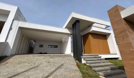Casa com 3 quartos à venda na RUA OLIVO ZANELLA, 00, Fraron, Pato Branco, 213 m2 por R$ 1.250.000