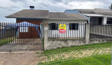 Casa com 2 quartos à venda na Rua Nelson Colla, 153, Paulo Afonso, Pato Branco, 74 m2 por R$ 290.000