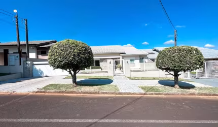 Casa com 3 quartos à venda na Rua Doutor Murici, 117, Jardim Primavera, Pato Branco, 213 m2 por R$ 1.500.000