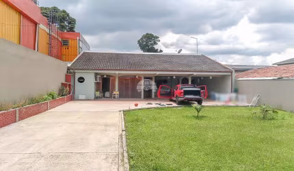 Casa com 3 quartos à venda na Rua República Dominicana, 265, Centro, Pinhais, 205 m2 por R$ 1.800.000