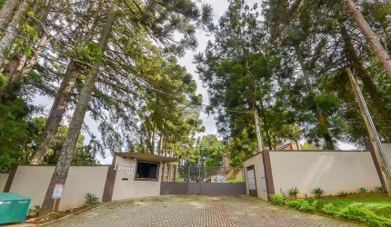 Terreno em condomínio fechado à venda na Rua Mário Beraldi, 96, Santa Cândida, Curitiba, 787 m2 por R$ 899.000