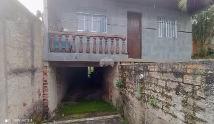 Casa com 3 quartos à venda na Rua Somália, 710, Vila Alto da Cruz II, Colombo, 150 m2 por R$ 300.000