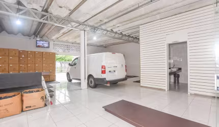 Ponto comercial à venda na Avenida Anita Garibaldi, 2058, Ahú, Curitiba, 251 m2 por R$ 1.300.000