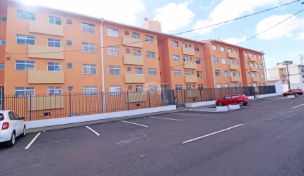 Apartamento com 3 quartos à venda na Avenida da República, 4510, Parolin, Curitiba, 55 m2 por R$ 229.000