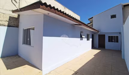 Casa com 3 quartos para alugar na Rua Boa Esperança, 436, Alto Boqueirão, Curitiba, 160 m2 por R$ 2.700
