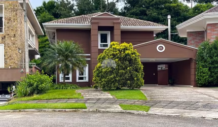 Casa com 3 quartos para alugar na Rua Vitório Sbalqueiro, 174, Vista Alegre, Curitiba, 212 m2 por R$ 10.500