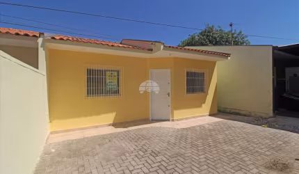 Casa em condomínio fechado com 2 quartos para alugar na Rua João Besciak, 160, Tindiquera, Araucária, 50 m2 por R$ 1.300