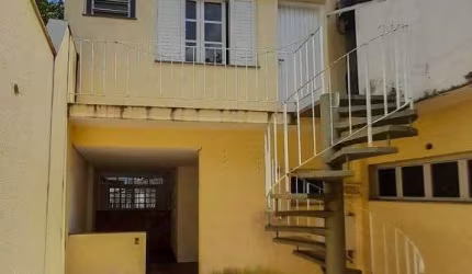 Casa com 2 dormitórios para alugar, 270 m² por R$ 8.530,00/mês - Jardim dos Camargos - Barueri/SP