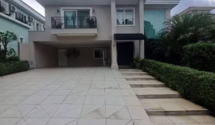 Casa com 4 dormitórios para alugar, 400 m² por R$ 33.000/mês - Alphaville - Barueri/SP