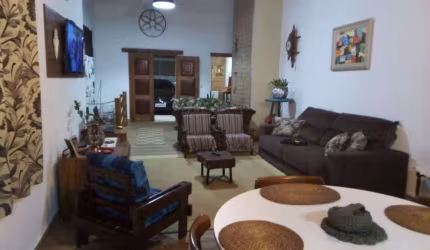 Sobrado com 4 dormitórios à venda, 270 m² por R$ 425.000,00 - Jardim Japão (Caucaia do Alto) - Cotia/SP