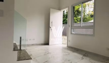Sobrado | 3 dorm | Suíte | 2 vagas |103 m² priv | São Braz - Curitiba/PR