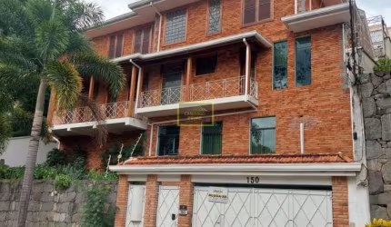 Casa com 05 Suítes para locação ou venda no Jardim Guedala