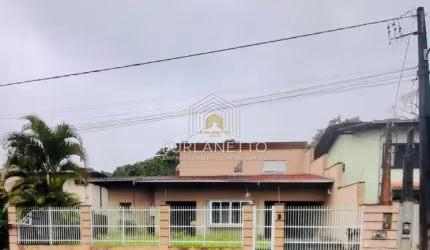 Casa com 4 quartos à venda na Rua Ottokar Kaiser, 147, Glória, Joinville por R$ 960.000
