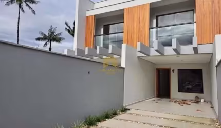 Casa com 3 quartos à venda na Rua Japão, 50, Boa Vista, Joinville por R$ 464.900