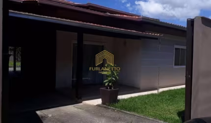 Casa com 2 quartos à venda na Rua Jairo Germano Korn, 400, Parque Guarani, Joinville por R$ 339.900