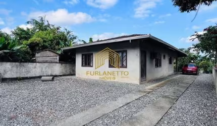 Casa com 3 quartos à venda na Rua Cidade de Magé, 300, Itaum, Joinville por R$ 299.900