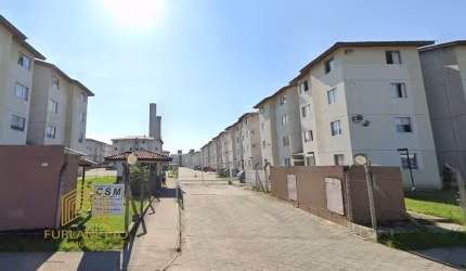Apartamento com 2 quartos à venda na Rua Papa João Paulo I, 720, Jardim Iririú, Joinville por R$ 179.900