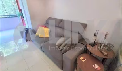 Apartamento de 3 quartos com 1 vaga à venda no bairro Azenha em Porto Alegre