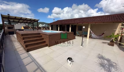 Cobertura com 4 dormitórios à venda, 359 m² por R$ 2.000.000,00 - Caiobá - Matinhos/PR