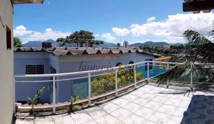 Casa com 5 quartos à venda na Rua Alberto Pasqualini, 212, Pechincha, Rio de Janeiro, 486 m2 por R$ 900.000