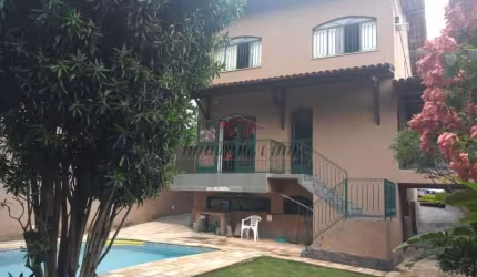 Casa com 3 quartos à venda na Rua Artur Orlando, 447, Pechincha, Rio de Janeiro, 210 m2 por R$ 900.000