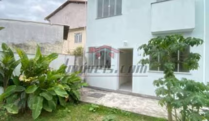 Casa em condomínio fechado com 2 quartos à venda na Rua Paturi, 555, Tanque, Rio de Janeiro, 66 m2 por R$ 298.000
