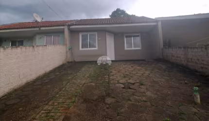 Casa com 2 quartos para alugar na Rua José Perússolo, 733, Jardim Três Rios, Campo Largo, 40 m2 por R$ 1.200