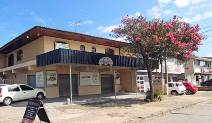 Ponto comercial para alugar na Rua Cascavel, 836, Guaraituba, Colombo, 95 m2 por R$ 4.200