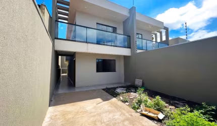 Sobrado com 4 dormitórios à venda, 115 m² por R$ 620.000,00 - San Fernando - Londrina/PR