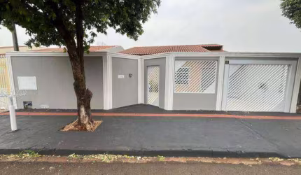 Casa com 4 dormitórios à venda, 180 m² por R$ 850.000,00 - Alpes - Londrina/PR
